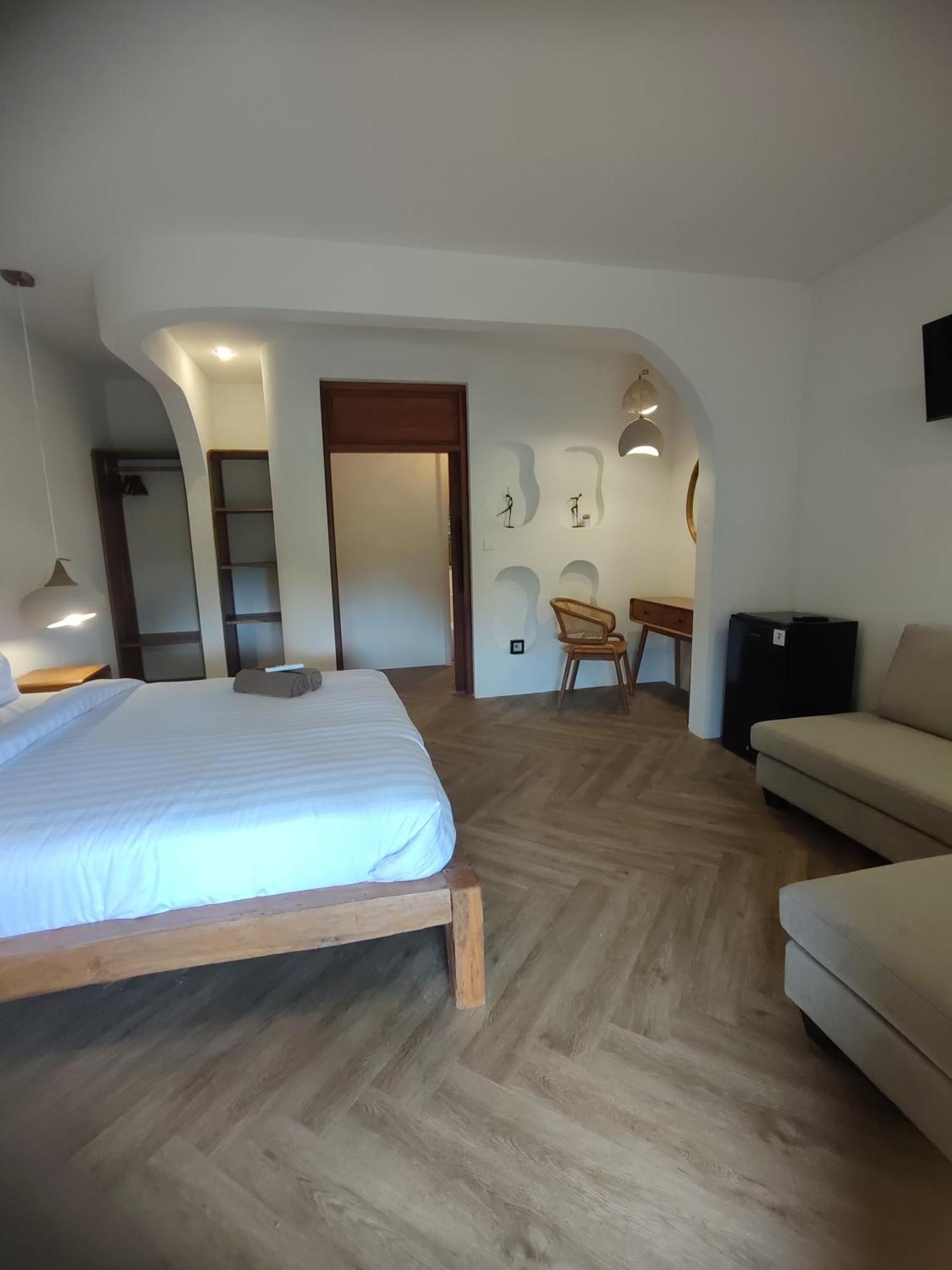 Guest house Little Elephant 2*